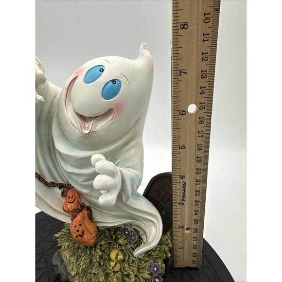 Lot Of 3 Vintage Halloween Ghost Figurines Resin EUC - Picture 2 of 10